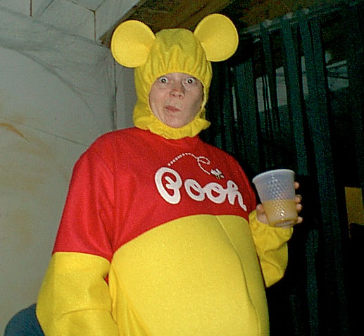 http://www.craphound.com/halloween99/amanda_funny_face.jpg