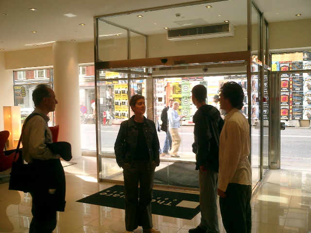 Dan Gillmor, Meg Hourihan, Jason Kottke, Scott Heiferman, lobby of Square Hotel