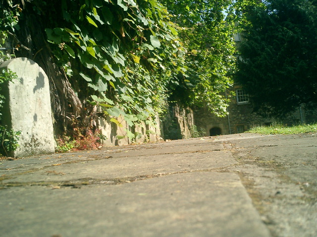 Walkway of Tomstones, Oxford