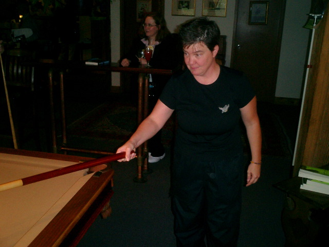 Ellen Klages