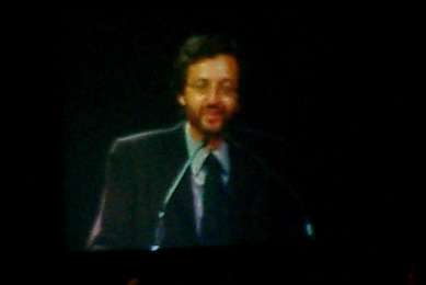 Guy Gavriel Kay presents Best Novellette Hugo