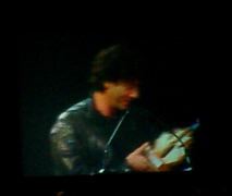 Neil Gaiman Accepts Best Novella Hugo